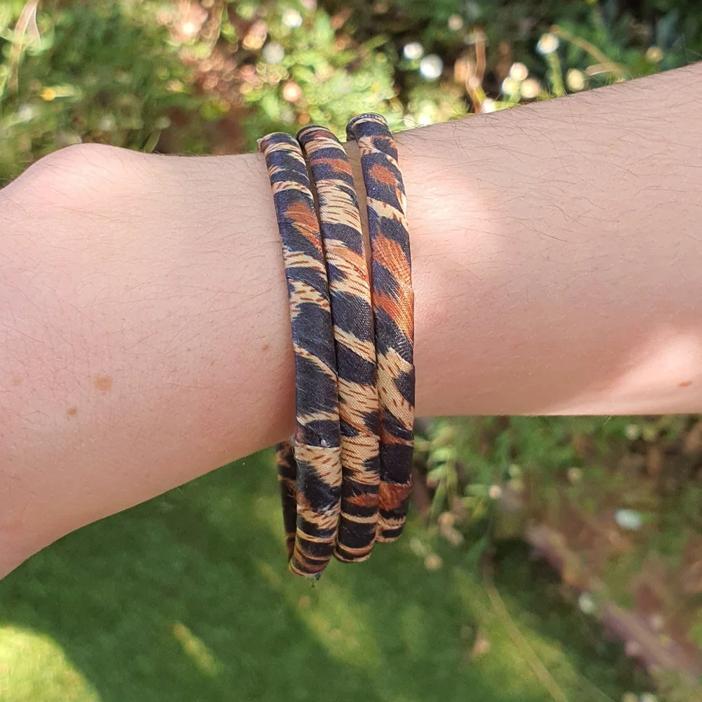 Leopard Print Fabric Bangles - Picture 4 of 7